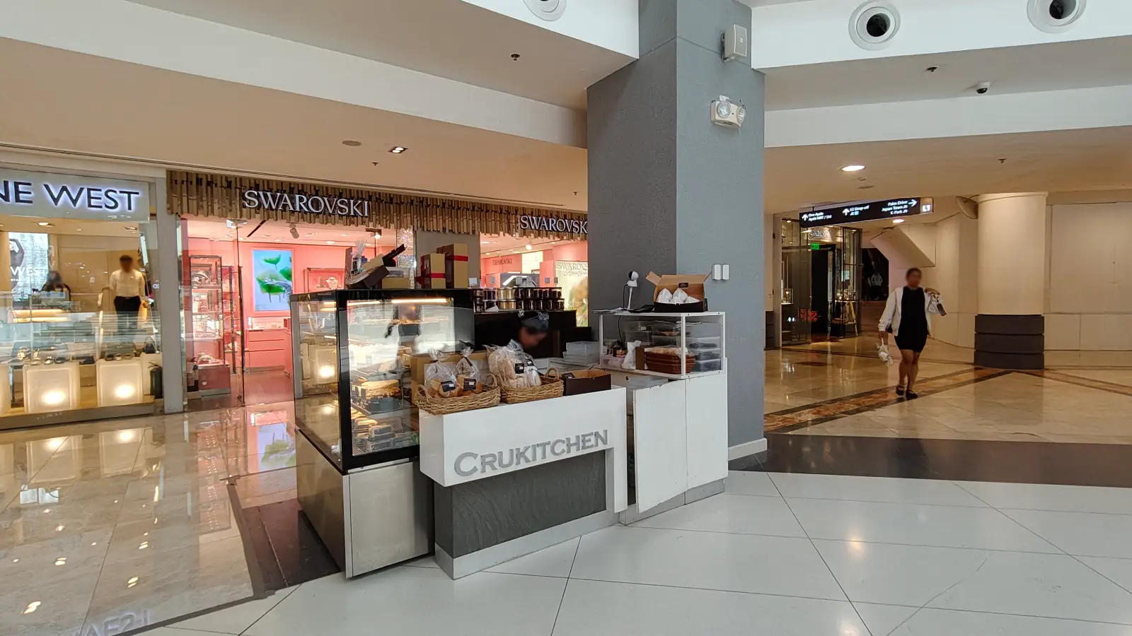 CRUKITCHEN in Glorietta